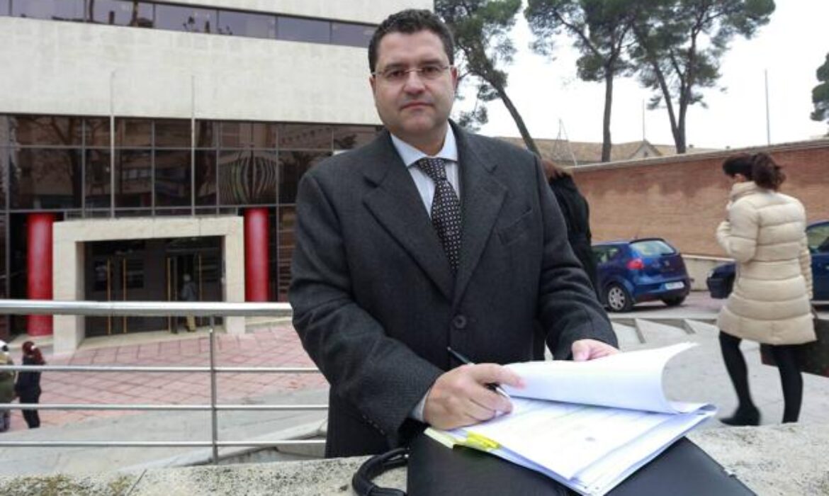El abogado de Juana Rivas valora «muy positivamente» la decisión del Supremo